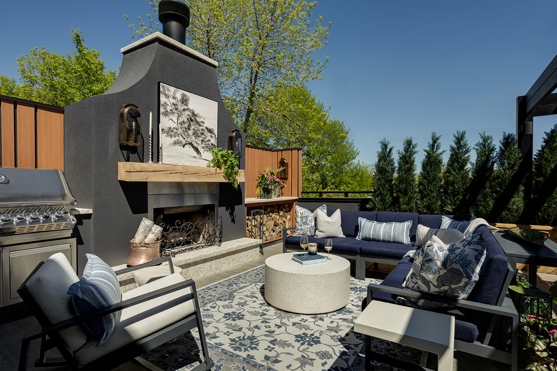 unique-outdoor-fireplace-design.jpg